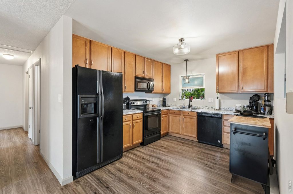 8325 Mummy Range Dr