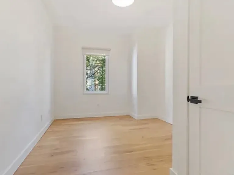 904 Quinnipiac Ave — Photo 30
