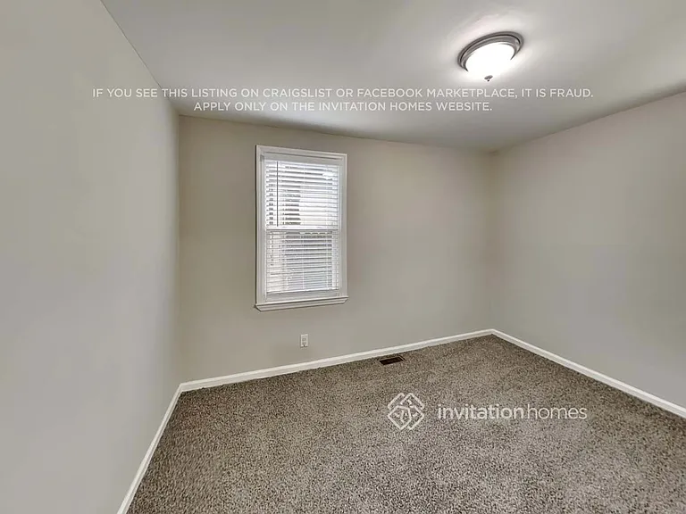 1887 Cannon St — Photo 13