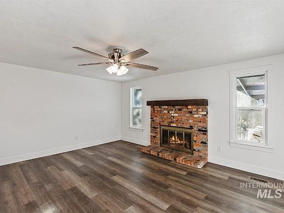 4th image of 5261 S Chinook Ave
