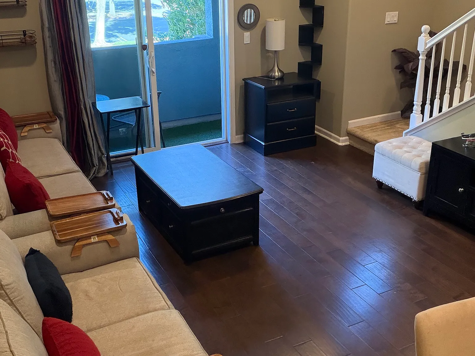 3 bed, 3.5 bath, 1668 sqft, $4,595 — Photo 4