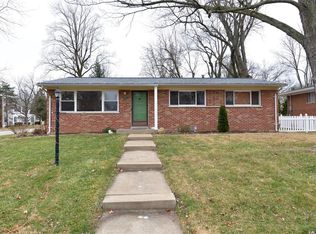 544 Larsen Ln, Saint Louis, MO