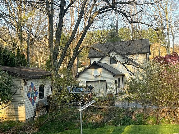 2nd image of 368 Westbrook Dr