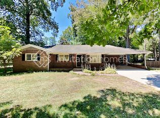 1557 Virginia Pl, Austell, GA 30168