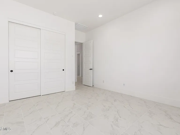 12469 N 93rd Way — Photo 37