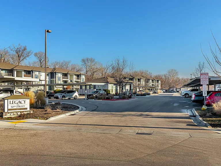 Legacy at 50th St Apartments — Photo 24