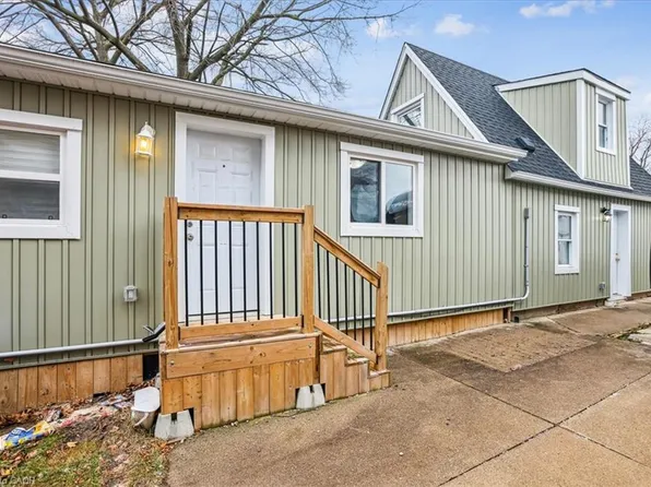 19 Bailey St, Saint Catharines, ON L2S 1Y8