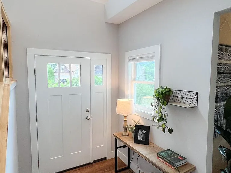 27 Linn Garden Ln — Photo 3
