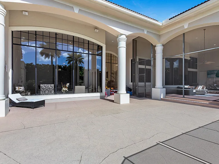 8158 Native Dancer Rd E — Photo 45