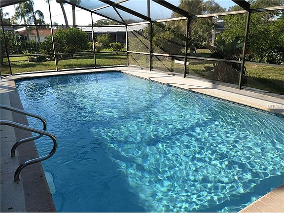 4th image of 427 N Rossetti Dr