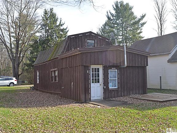 4th image of 22 Olive Ave