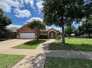 4414 New Meadow Dr, Mansfield, TX 76063