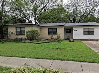 1108 Sunnyvale Dr, Arlington, TX 76010