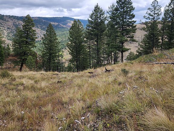 5th image of 250 Felan Gulch Rd