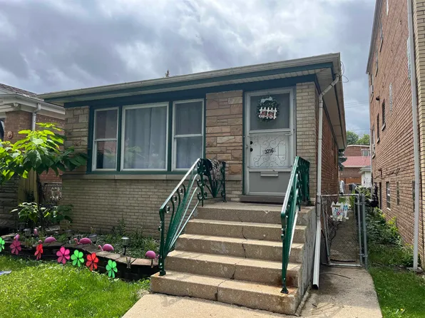 3216 N Narragansett Ave, Chicago, IL 60634