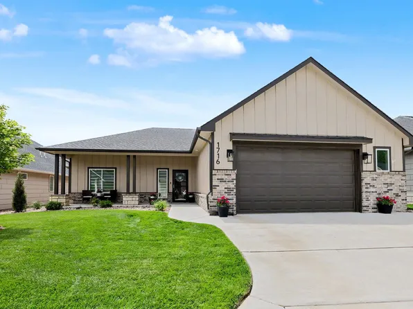 1716 N Forestview Ct, Wichita, KS 67235