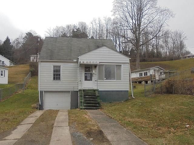 1st image of 152 McAplin Stotesbury