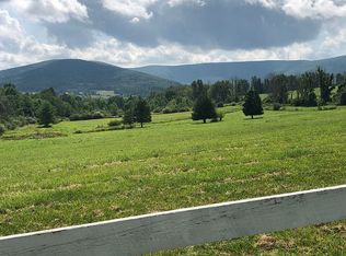 189 Willow Pond Ln, Mehoopany, PA 18629