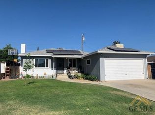 2309 Autumn St, Bakersfield, CA 93306