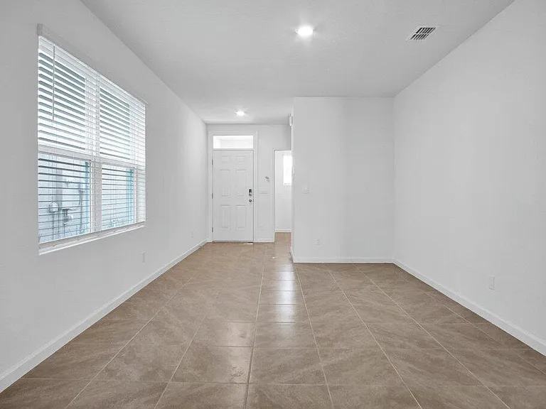 12341 SW Nettuno Way — Photo 15