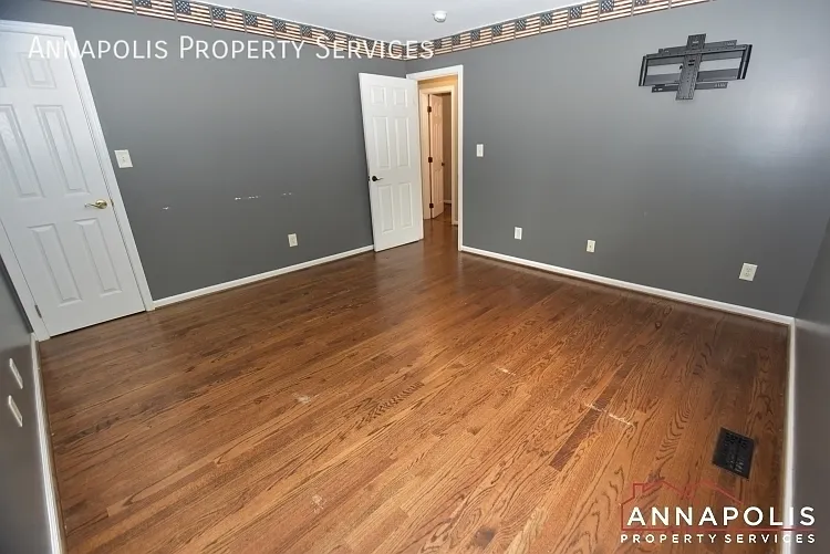 602 Victoria Dr — Photo 26