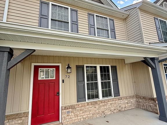 2nd image of 72 Gloucester Dr