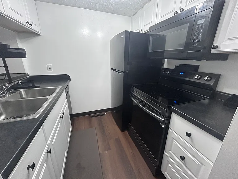5195 Cline Rd #A — Photo 10
