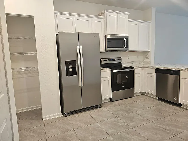 4004 Bay Hawk Ct — Photo 7