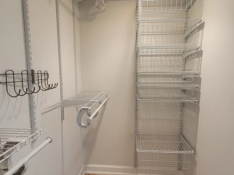 600 E Admiral Blvd #1003 — Photo 17