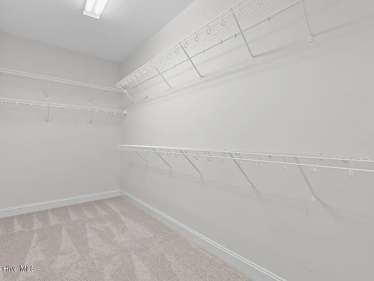 540 Appalachian Trl N — Photo 14