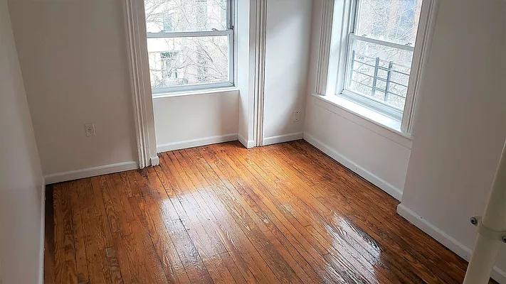 Rented by ZealEstate Group Inc | media 67