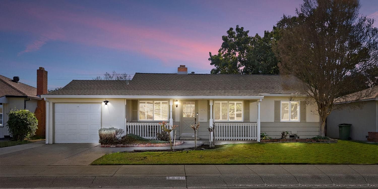 1430 W Locust St, Lodi, CA 95242 Zillow