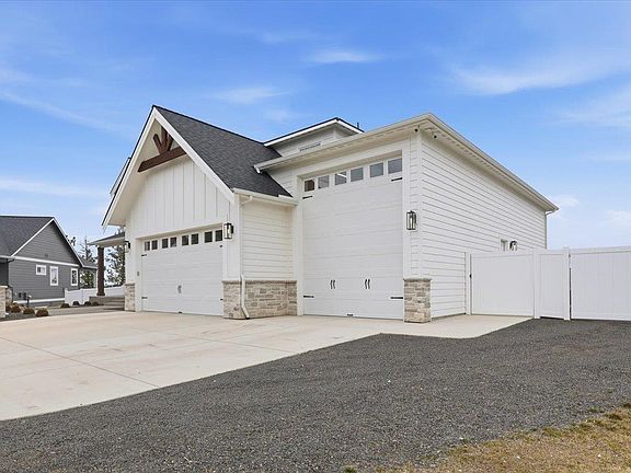 4th image of 1323 S Aspen Ct