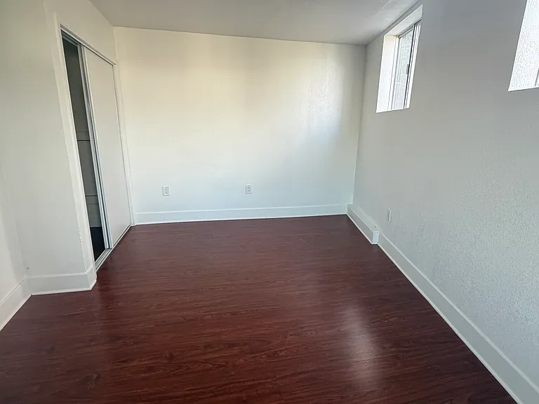 1810 E 25th St #100 — Photo 8