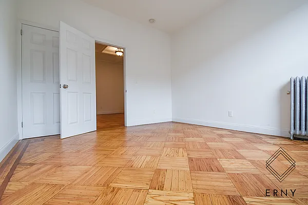 Rented by ERNY LLC | media 13