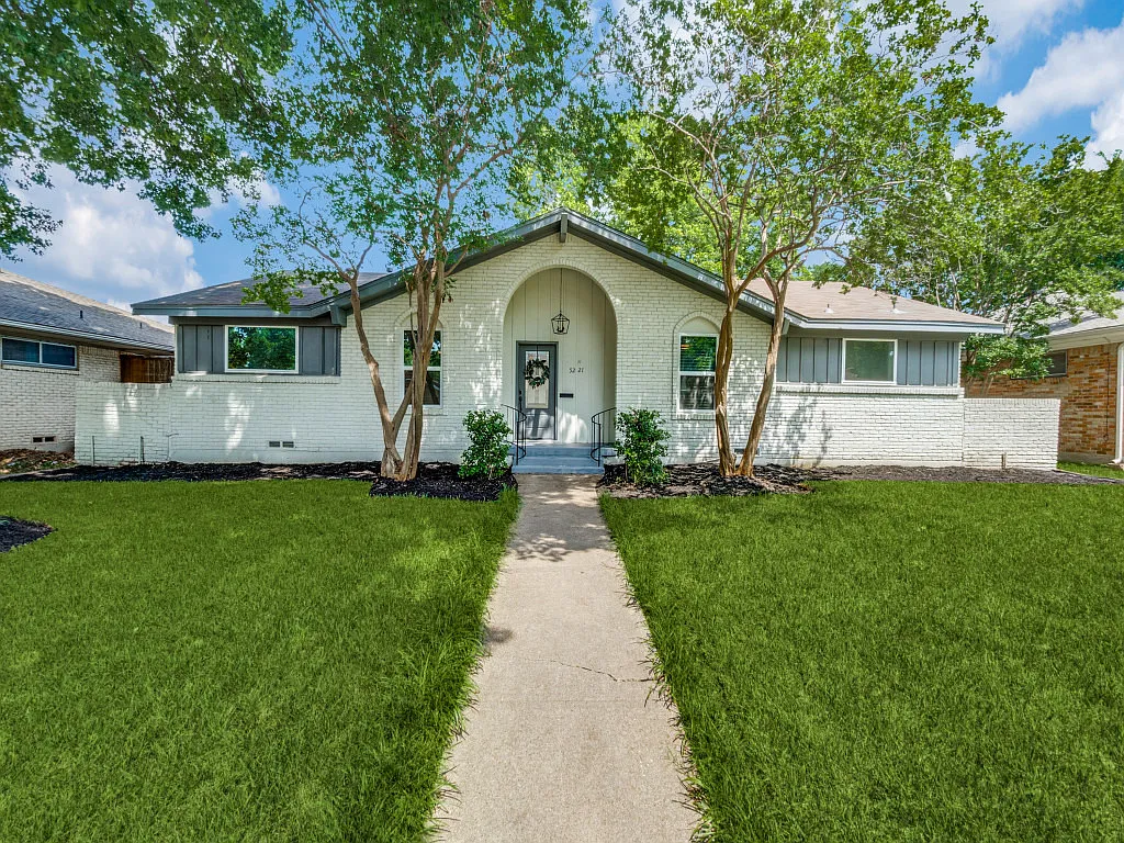 4 bed, 1932 sqft, $2,850 — Photo 3