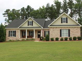 101 Oakwood Dr, Forsyth, GA 31029