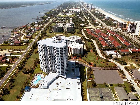 2nd image of 2 Oceans Blvd #400