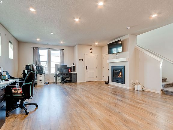 5th image of 31316 NW Turel Dr