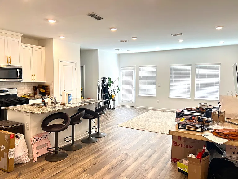 205 Bald Ave — Photo 4