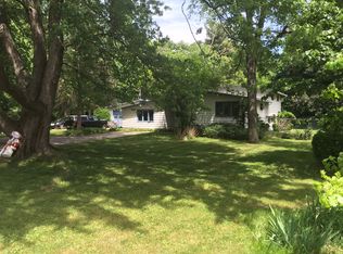 52700 Kenilworth Rd, South Bend, IN 46637