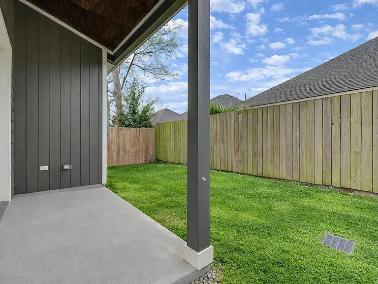 4220 McKinley St — Photo 48