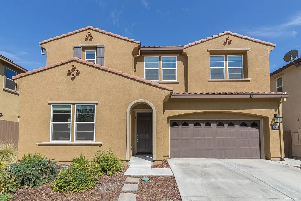 108 Julia Island Cir photo 1