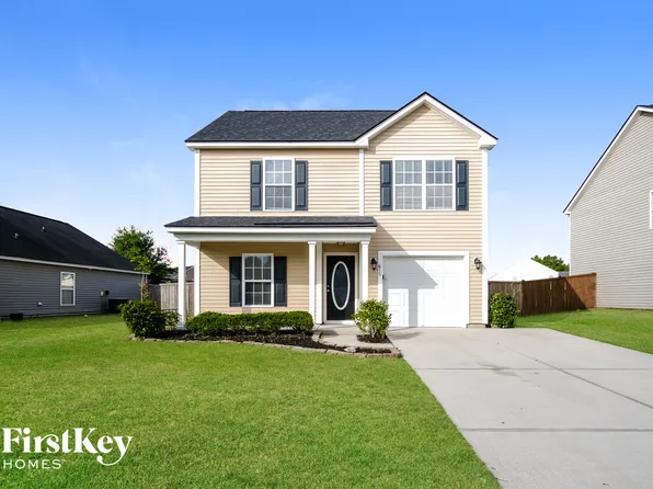 615 Silver Moss Dr, Moncks Corner, SC 29461