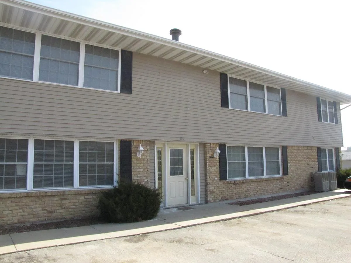 1 bed, $665 — Photo 1