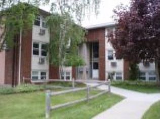 27 Sterry St APT 13, Pawtucket, RI 02860