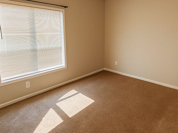 5th image of 2008 Bryant Ave S #2A