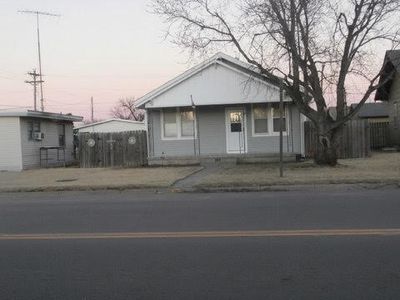 202 S Oak St, Minneola, KS, 67865