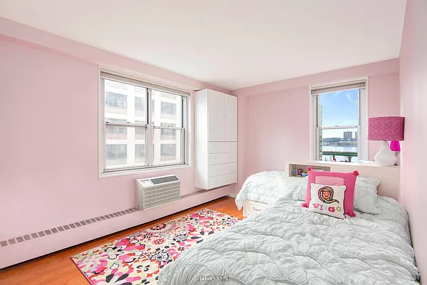 Sold by Town Residential | media 5