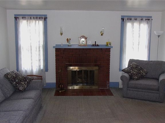 2nd image of 40 Fair St